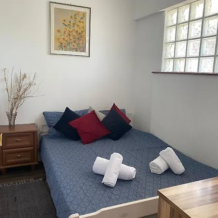 Elsa Apartment *